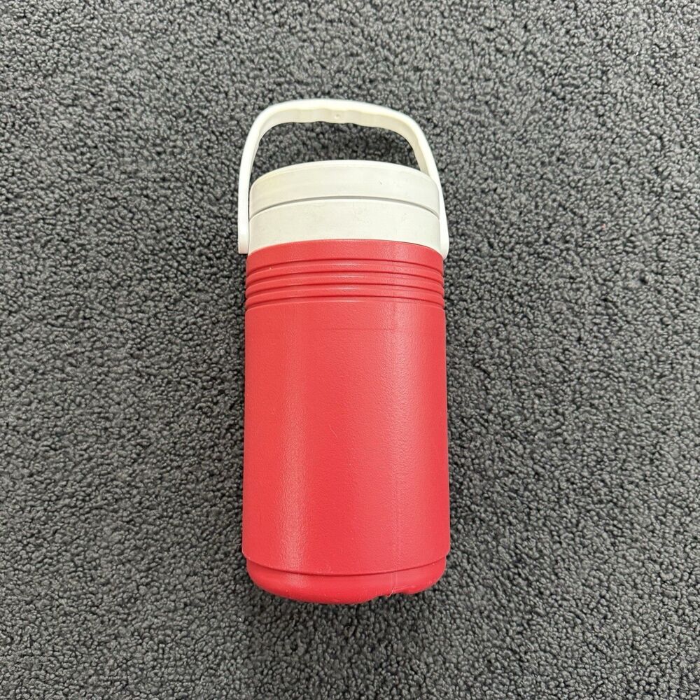 Vintage Coleman Water Jug Cooler Red White 1/2 Gallon Model 5690